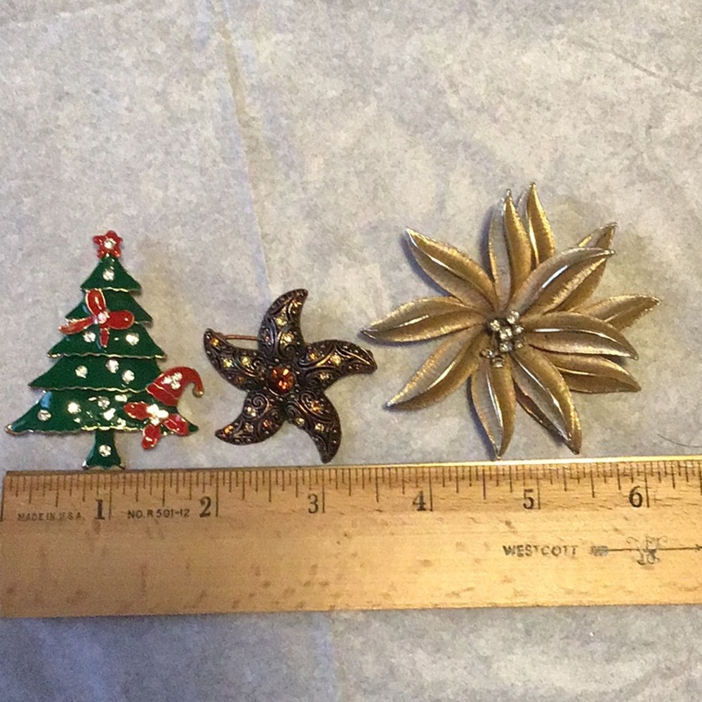 3 vintage pins